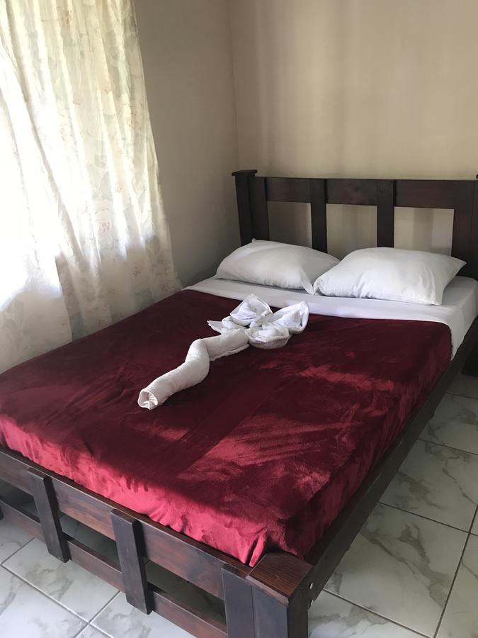 הוסטל מונטה ורדה Mi Casa Tica מראה חיצוני תמונה